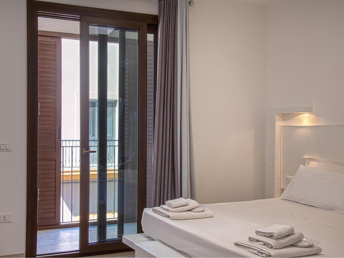 Ideal Rooms Porto Cesareo Esterno foto