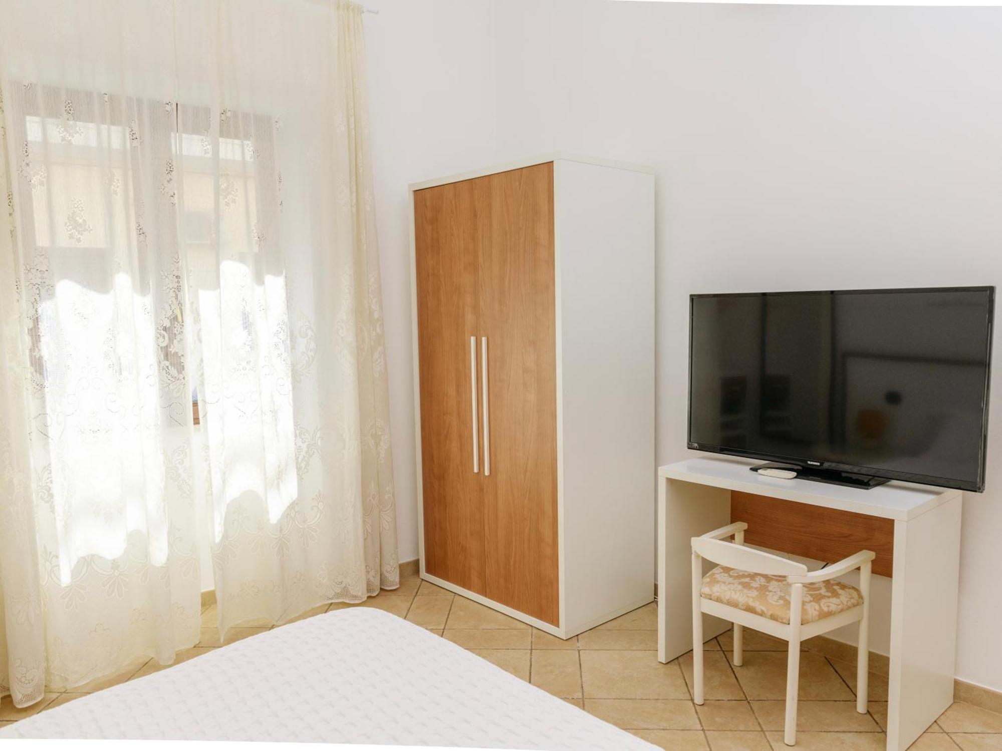 Ideal Rooms Porto Cesareo Esterno foto